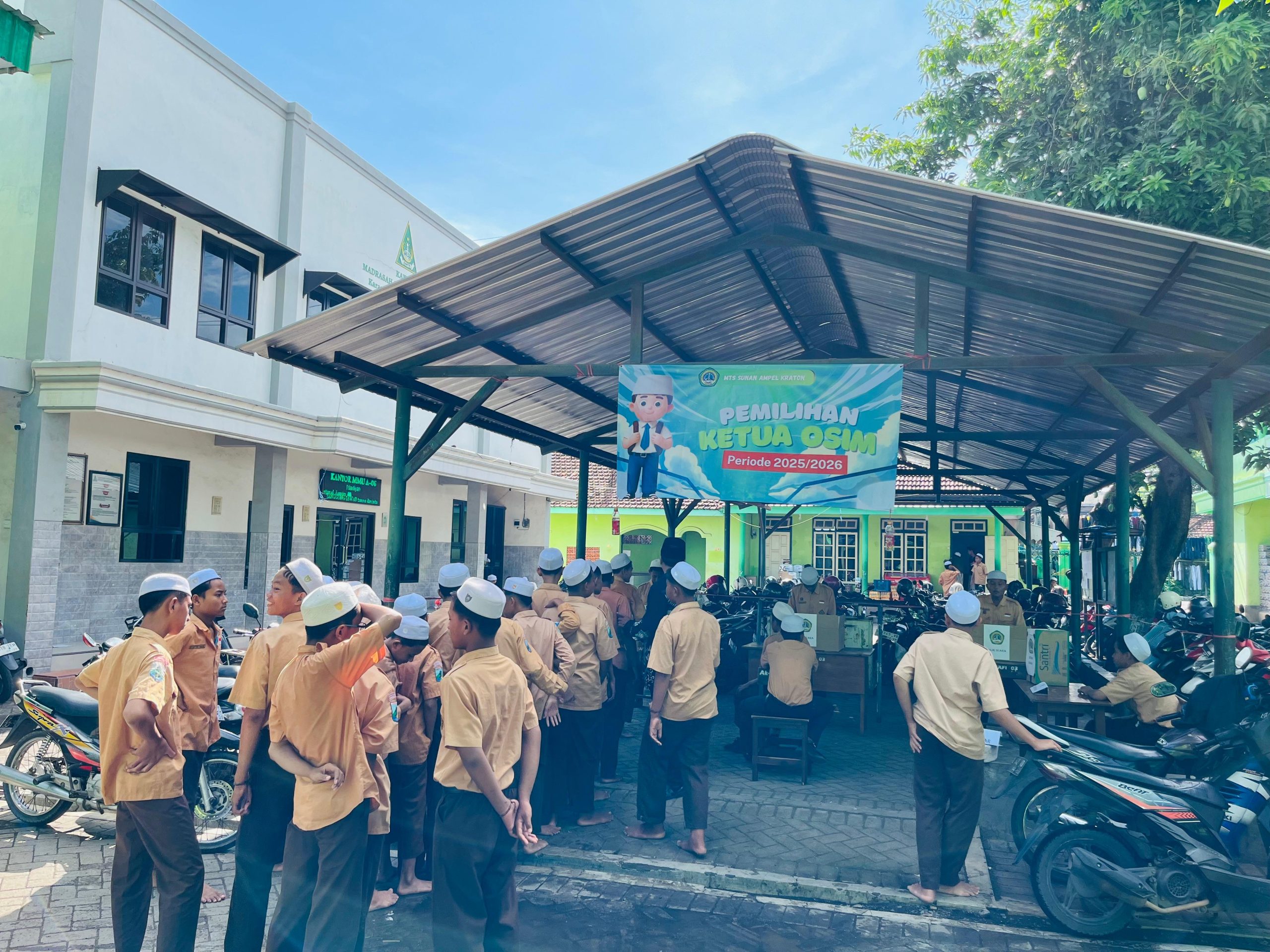 Pesta Demokrasi di MTs Sunan Ampel Kraton: M. Abdillah Wasil H Terpilih Jadi Ketua OSIM 2025/2026